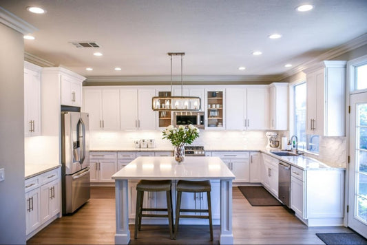 Pendant Lights or Recessed Lights? Choosing the Best for Your Kitchen