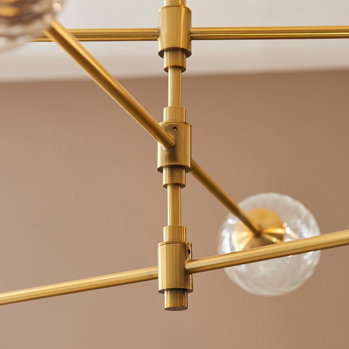 Vesilo Lighting Awry Aged Brass 6 Light Twisted Clear Glass Pendant