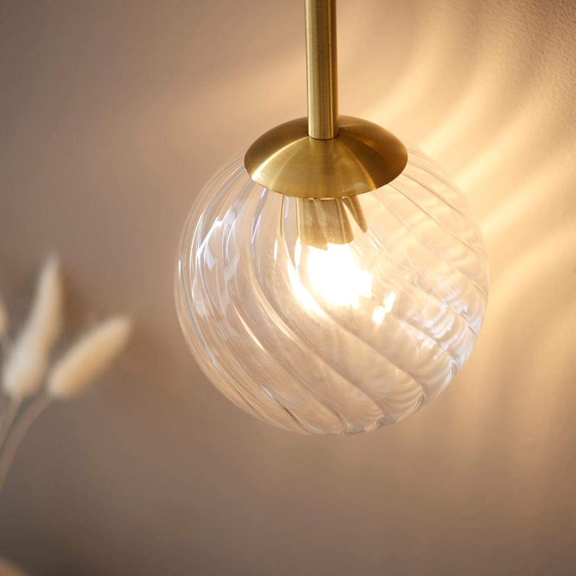 Vesilo Lighting Awry Aged Brass 2 Light Twisted Clear Glass Wall Light