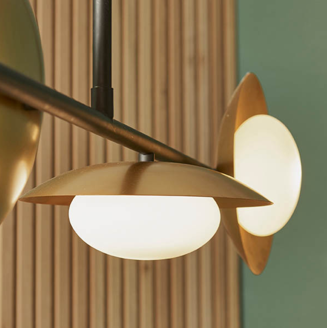 Vesilo Lighting Pebble Gold & Bronze Dish Linear Pendant