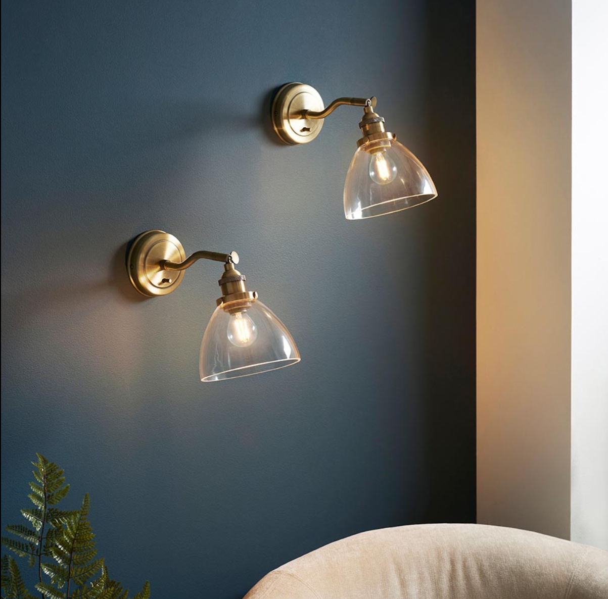 Endon Hansen Antique Brass & Glass Wall Light (Twin Pack)