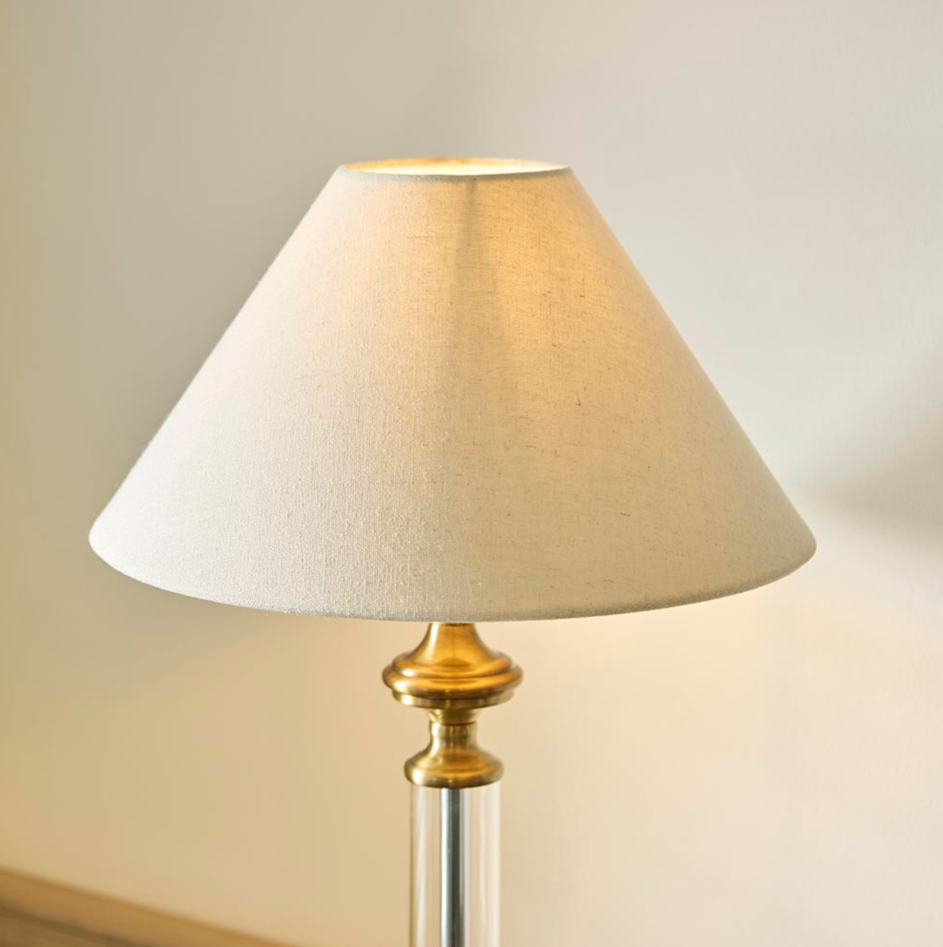 Endon Avebury Antique Brass Table Lamp with Avalon 31cm Shade